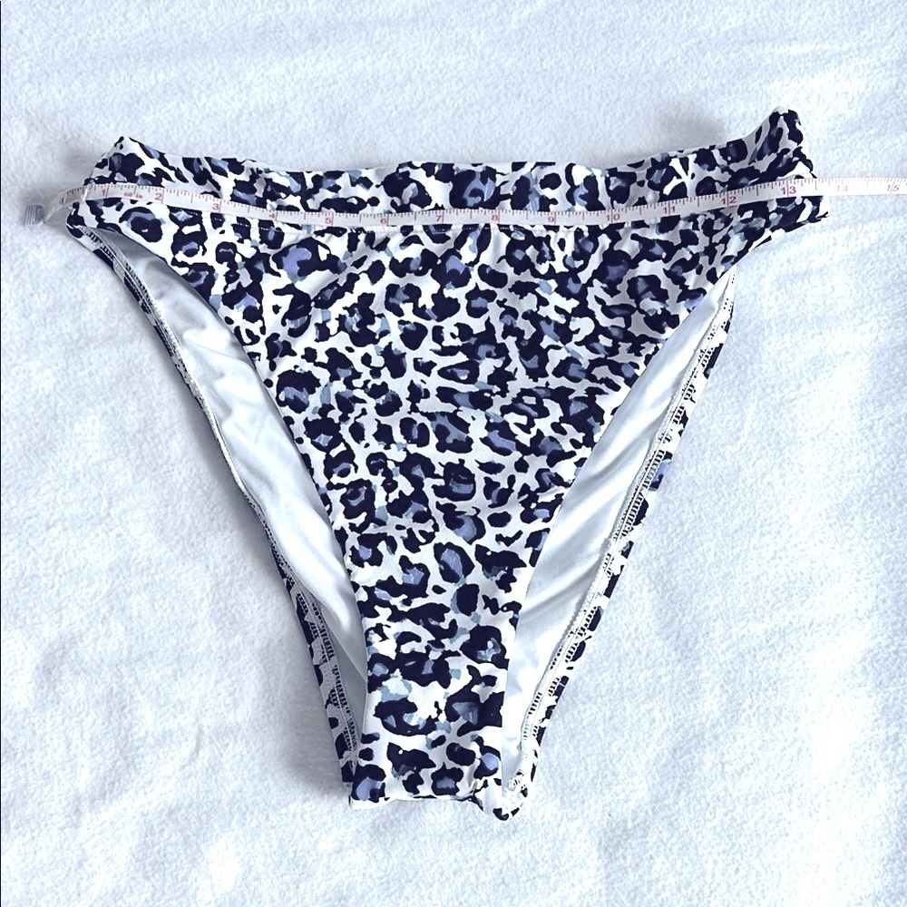 VICTORIA’S SECRET Bikini Bottom